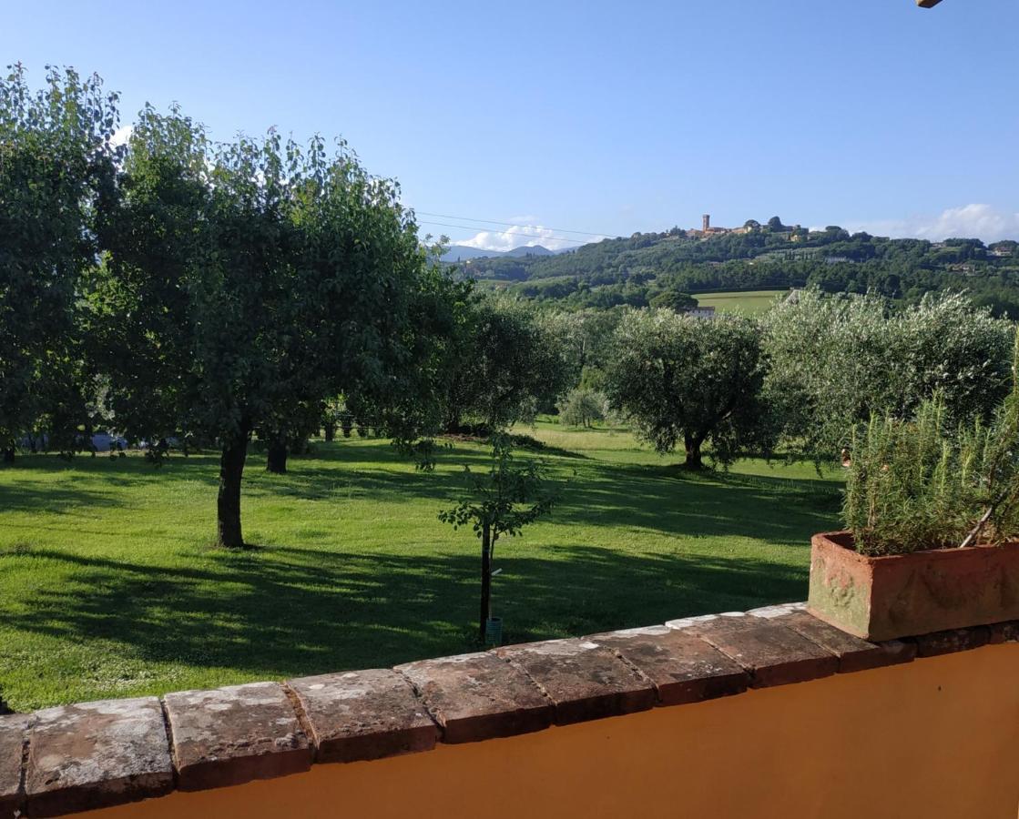 B&B La Casetta Montecarlo Exteriör bild