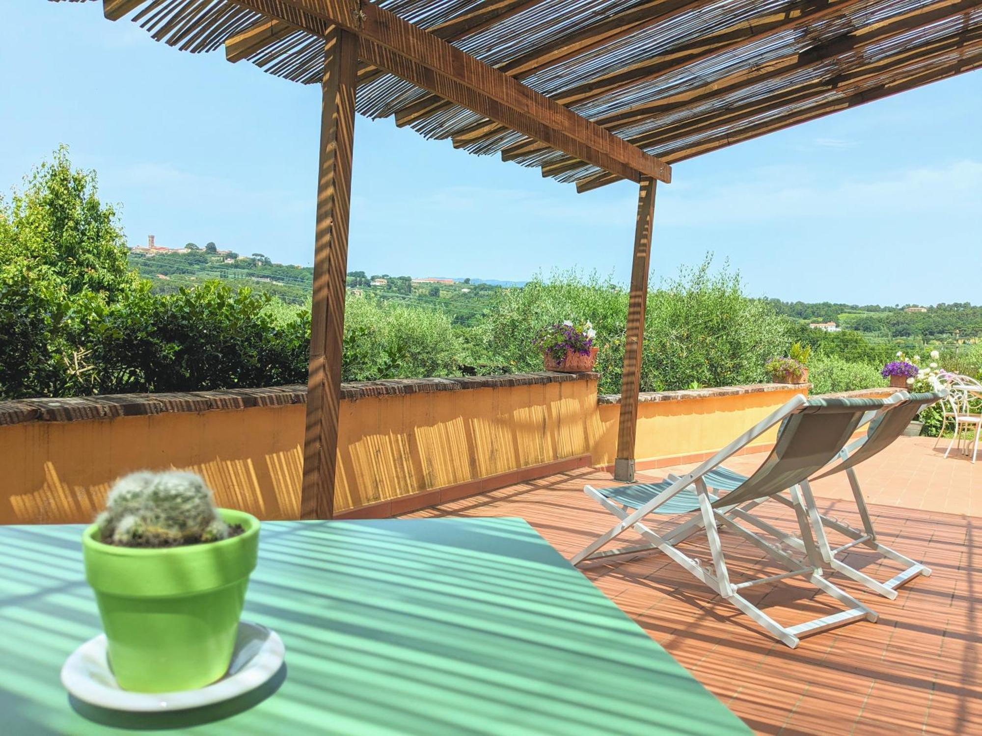 B&B La Casetta Montecarlo Rum bild